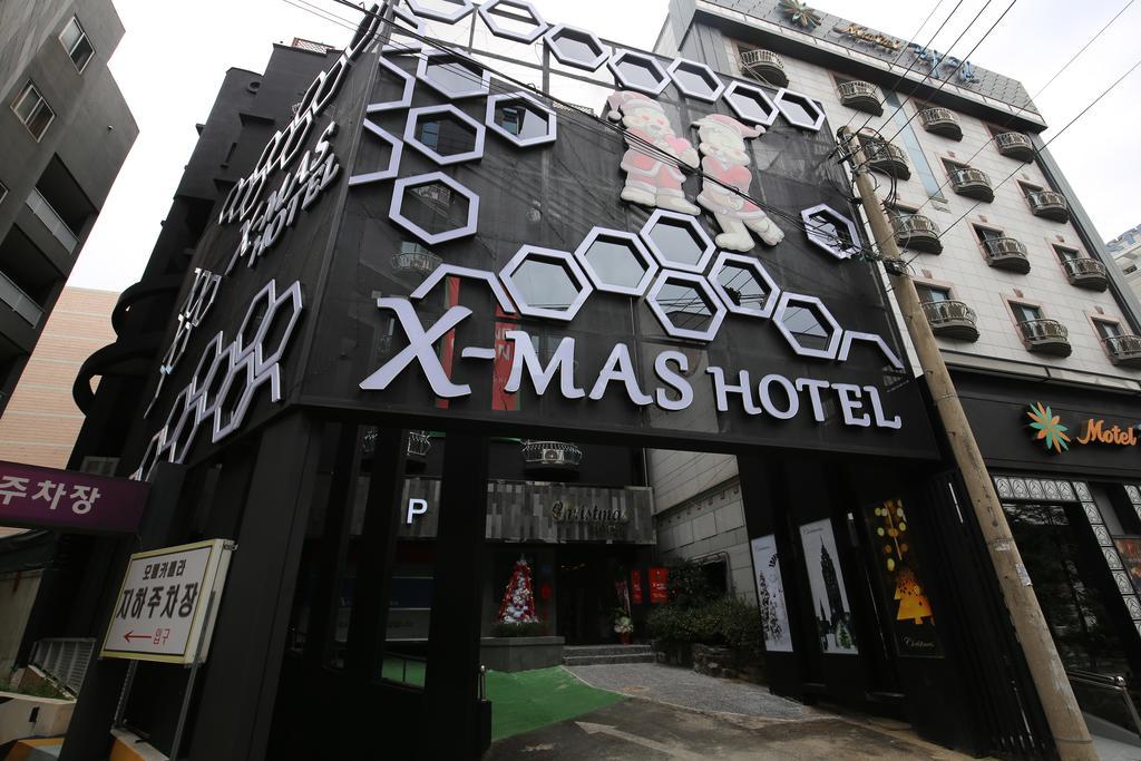 X-Mas Hotel Ντέτζον Εξωτερικό φωτογραφία